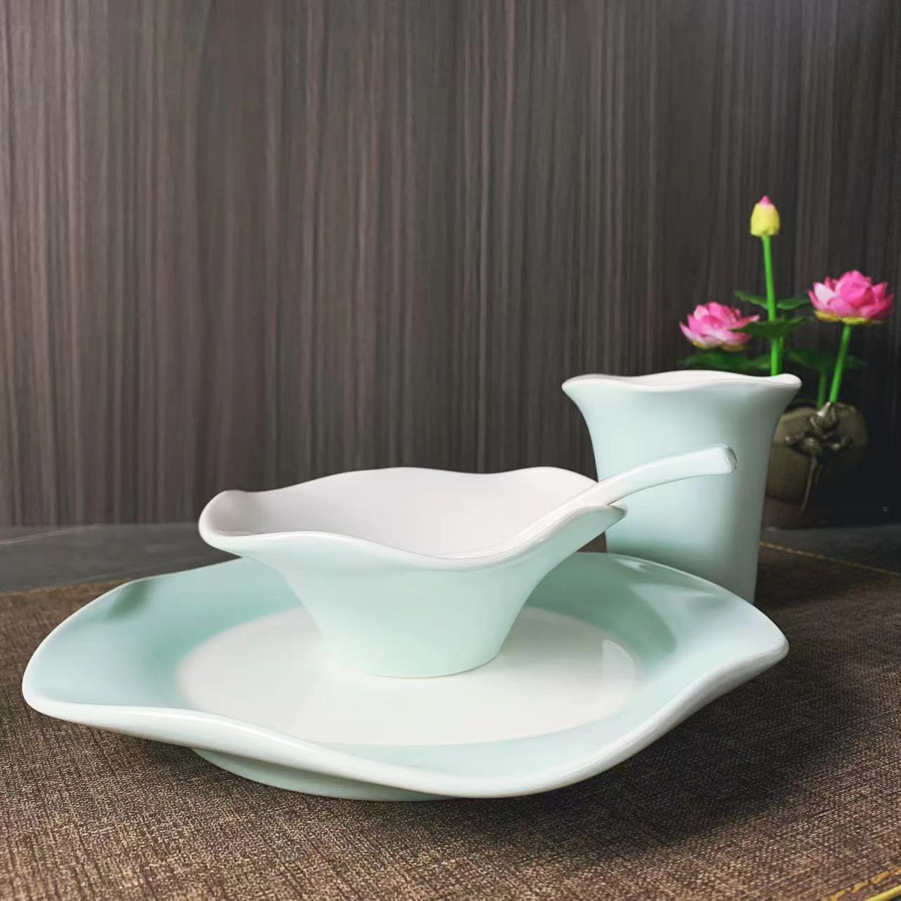 Rhythm Series Ceramic tableware four-piece set, light blue plate, bowl, cup and spoon combination, macaron color, suitable for hotel, restaurant and home use Item Picture