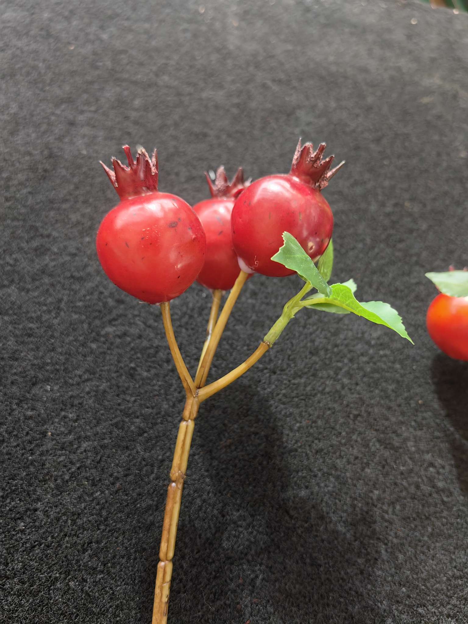 Simulation Mini Pomegranate Fake Flower Simulation Fruit Christmas Holiday Decoration Flower Living Room Table Decoration Simulation Flower Foreign Trade Cross-Border 36 Cm undefined