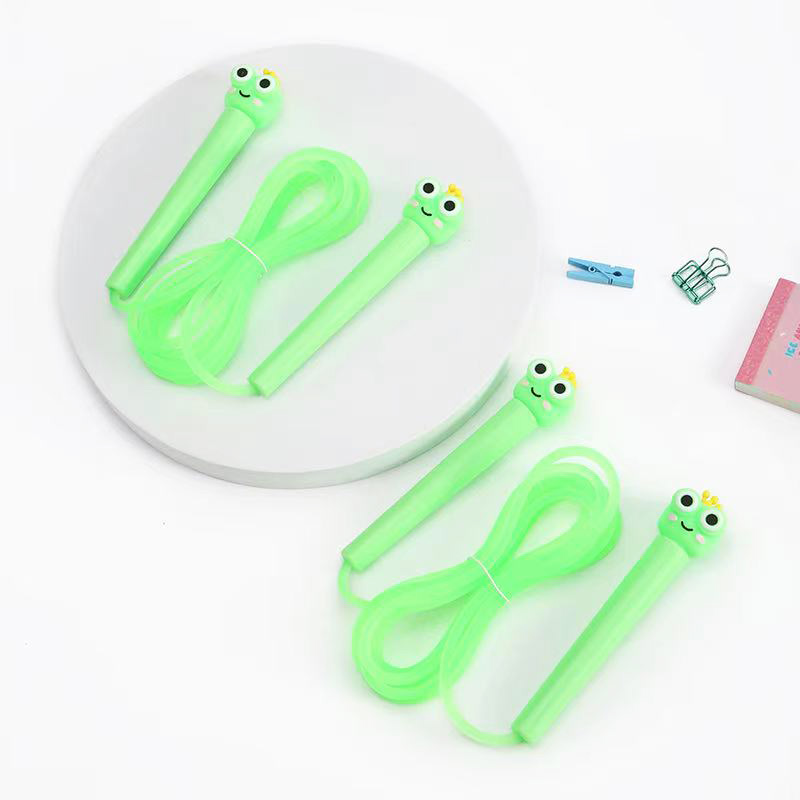 1606 lovely croaking small frog shape thin handle jump rope Application Scenario