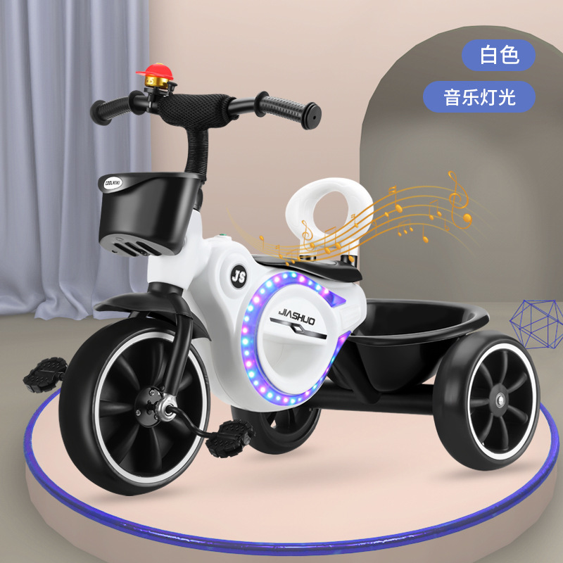 Children's tricycle, bicycle with music, 1-2-3-6 years old, large, lightweight baby tricycle, toy stroller Application Scenario