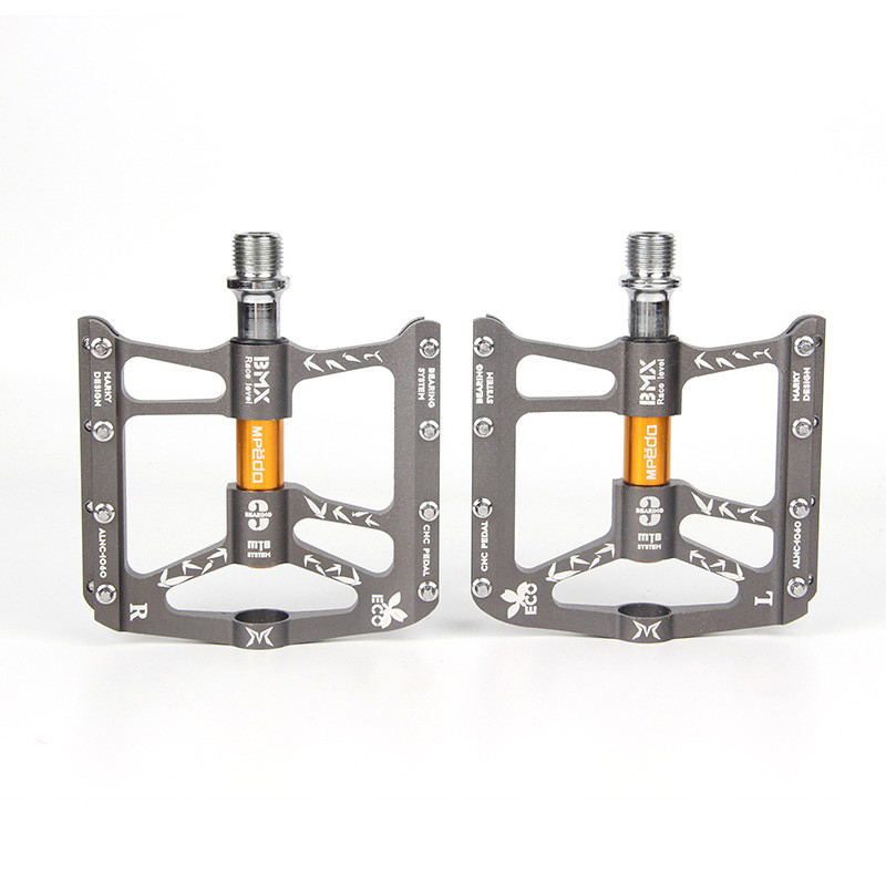 ALNC-1060 bearing footrest, aluminum alloy footrest, bicycle footrest, mountain bike with nails, anti-slip bicycle footrest Item Picture