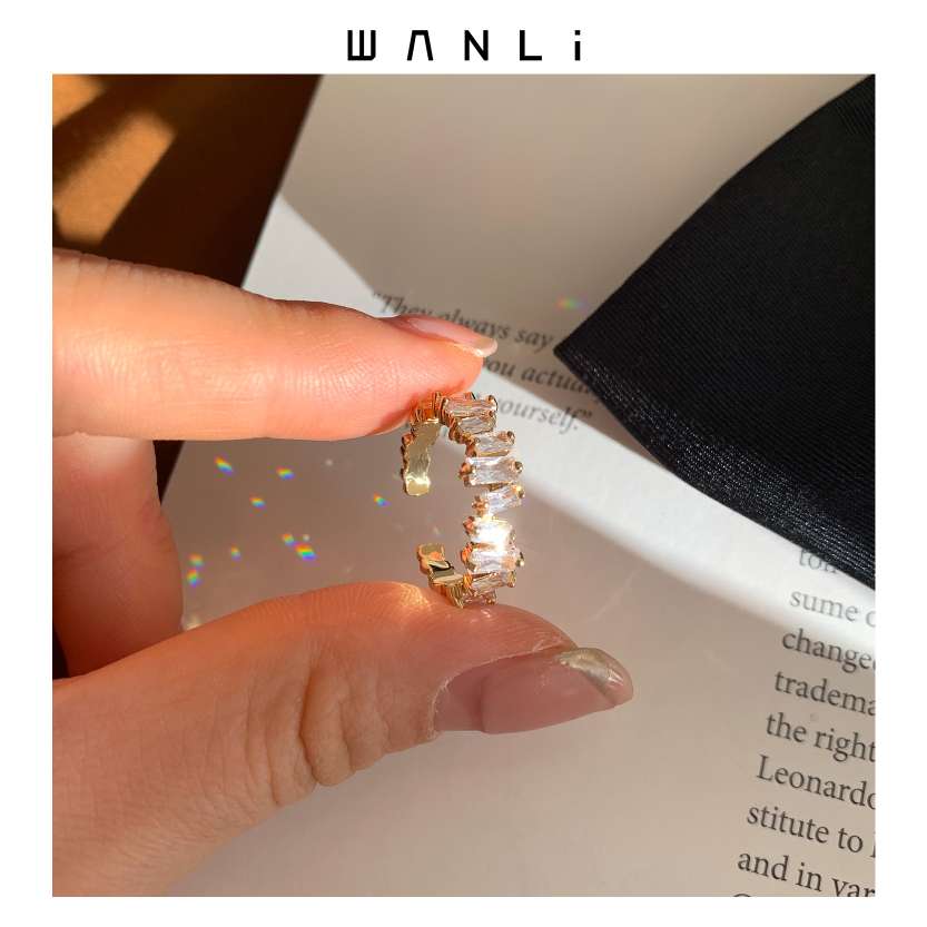 Wanli Accessories: Diamond-encrusted super sparkling ring for women, fashionable, individual and elegant, forest-themed super fairy-like, irregular and niche index finger ring details Picture