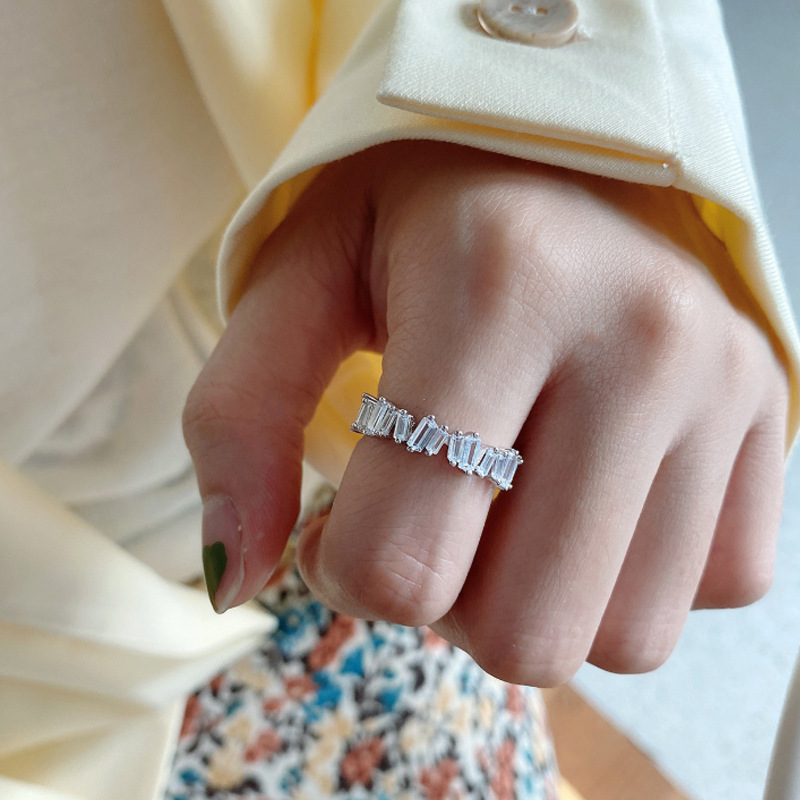 Wanli Accessories: Diamond-encrusted super sparkling ring for women, fashionable, individual and elegant, forest-themed super fairy-like, irregular and niche index finger ring