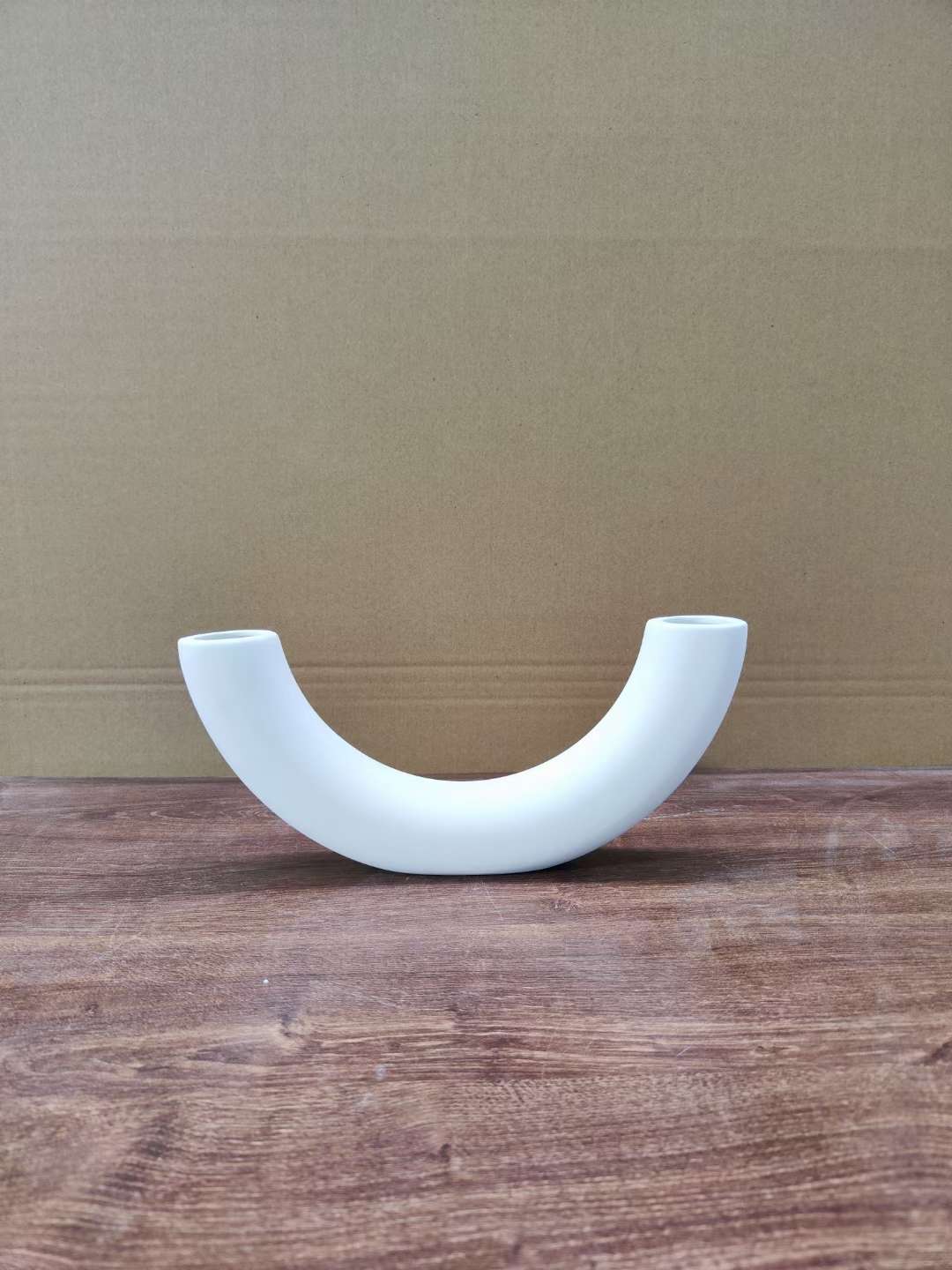 Vegetarian-fired vase