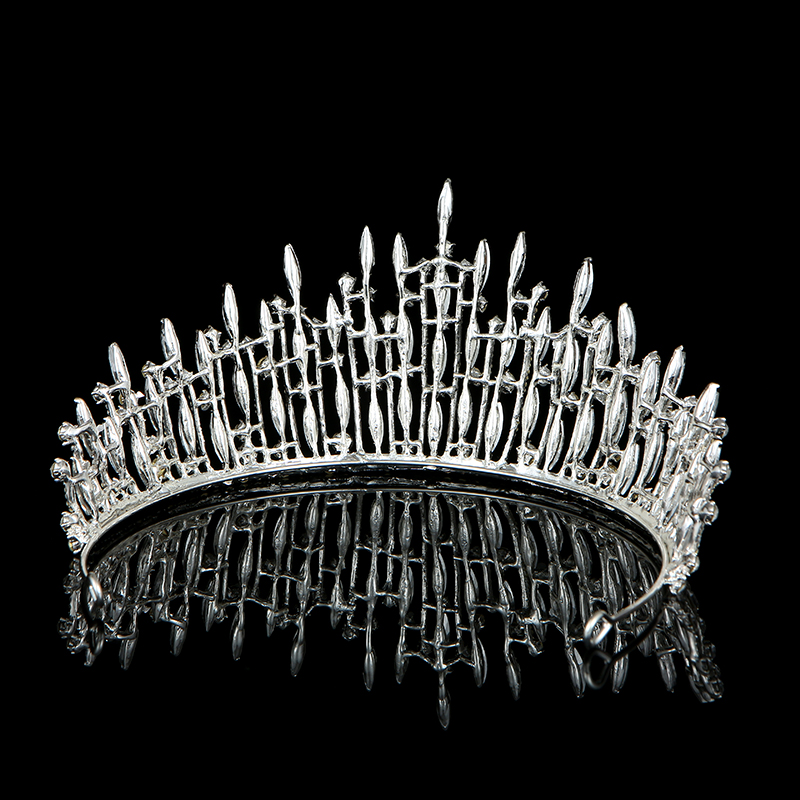 An exquisite alloy wedding bride's crown Item Picture