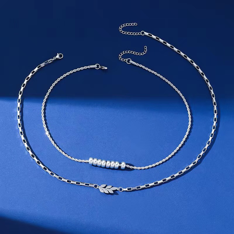 项链/饰品/不锈钢项链白底实物图