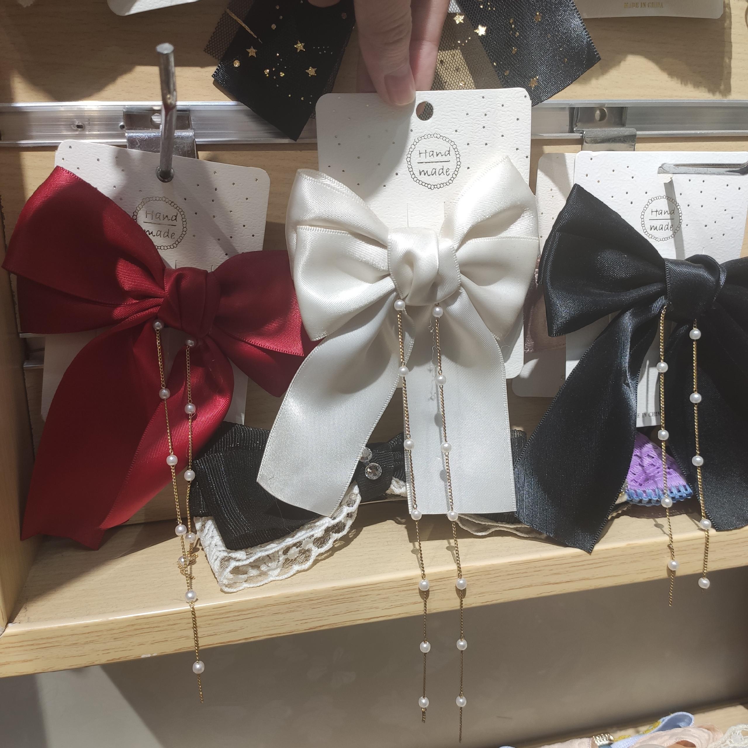 Real White Pearl String Silk Bow Spring Clip Ins Wind Headwear Hair Accessories Application Scenario
