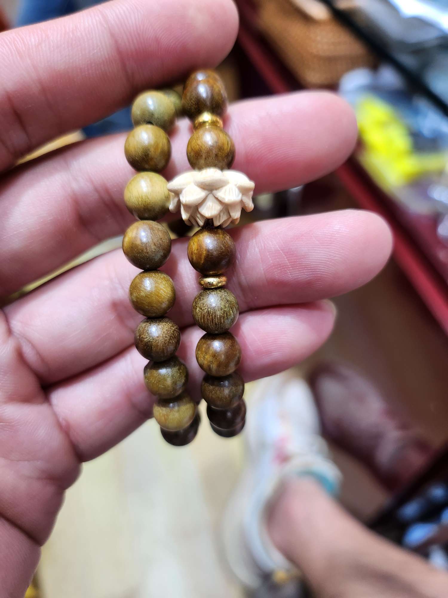 绿檀莲花手串爆款直播电商