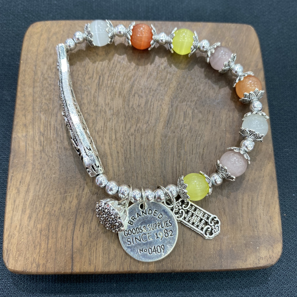 Thai Silver Tibetan Silver Bracelet Silver Plated Rich Fish Cat's Eye Bracelet Woven Ethnic Style Retro Tibetan Silver Bracelet Application Scenario