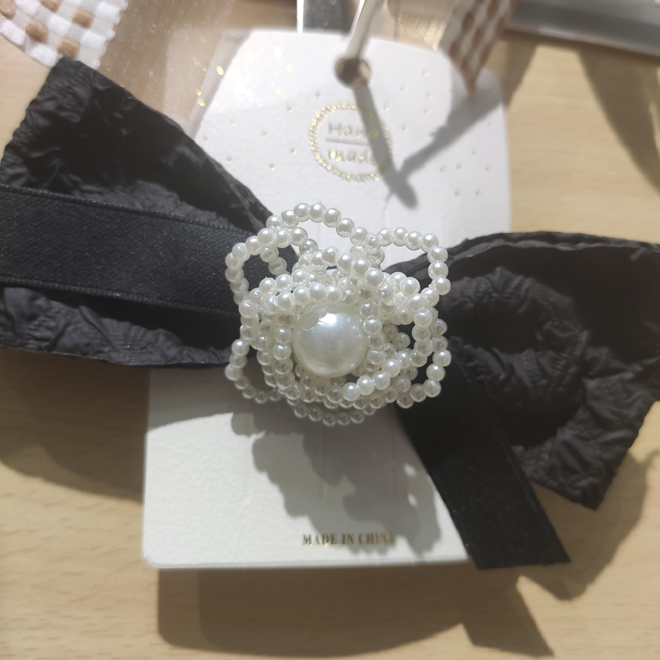 Hand-Made Pearl Flower Black Pleated Bow Hairpin Spring Hairpin Headpiece