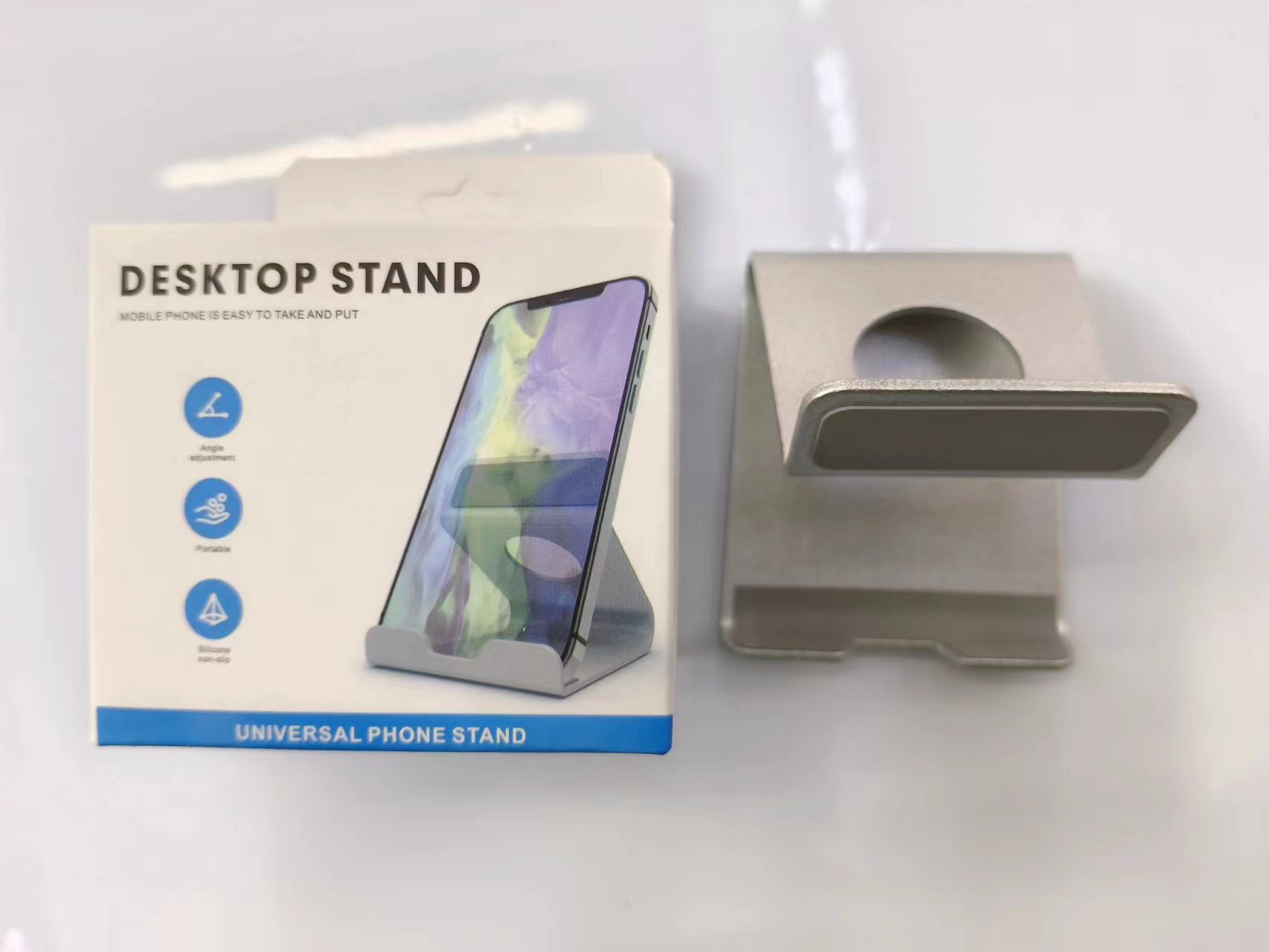 All-metal silicone pad phone holder Application Scenario