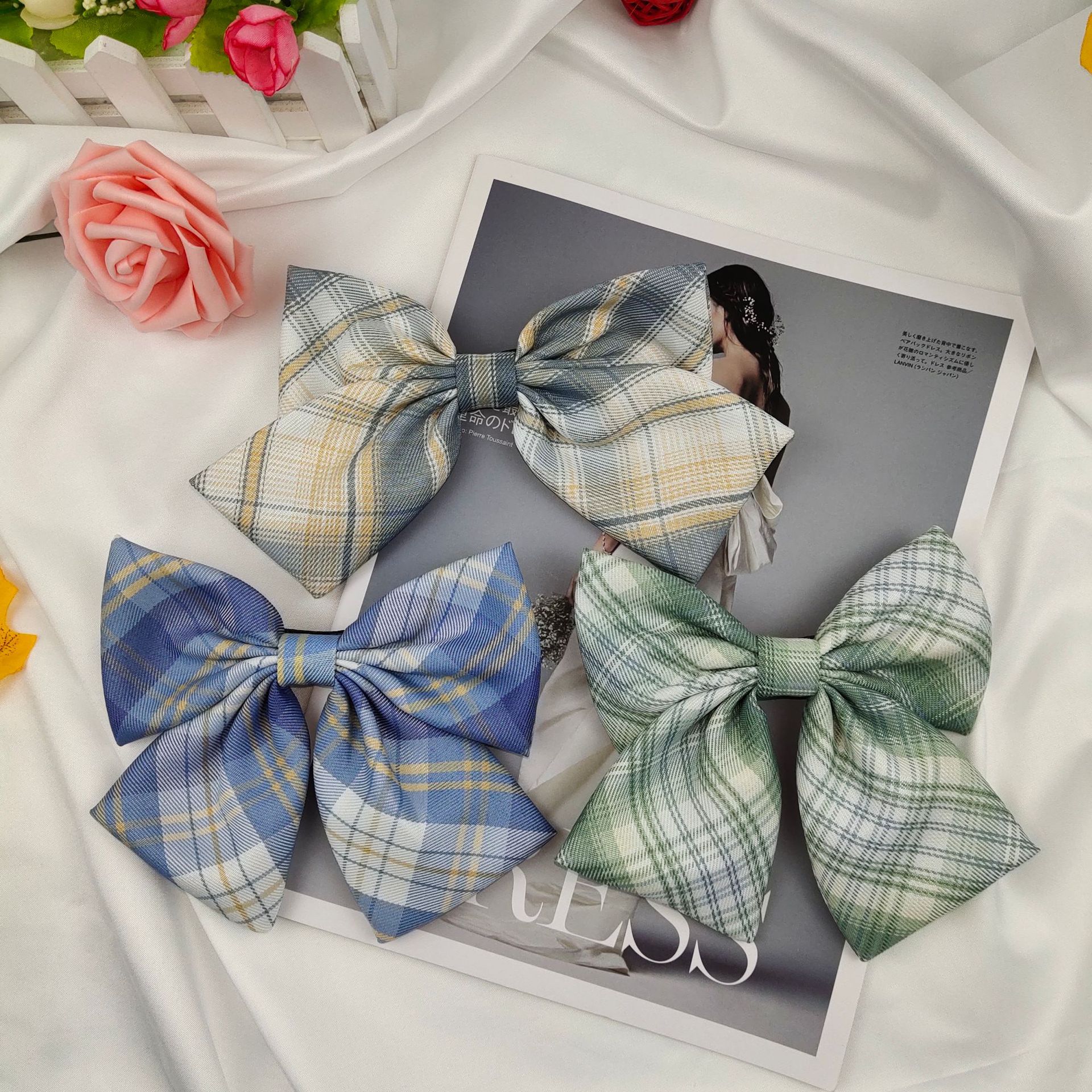 Jk Uniform Plaid Skirt Plaid Bow Hairpin Forest To Letter Internet Celebrity Big Bow Girly Day Hair Tie Headpiece Application Scenario