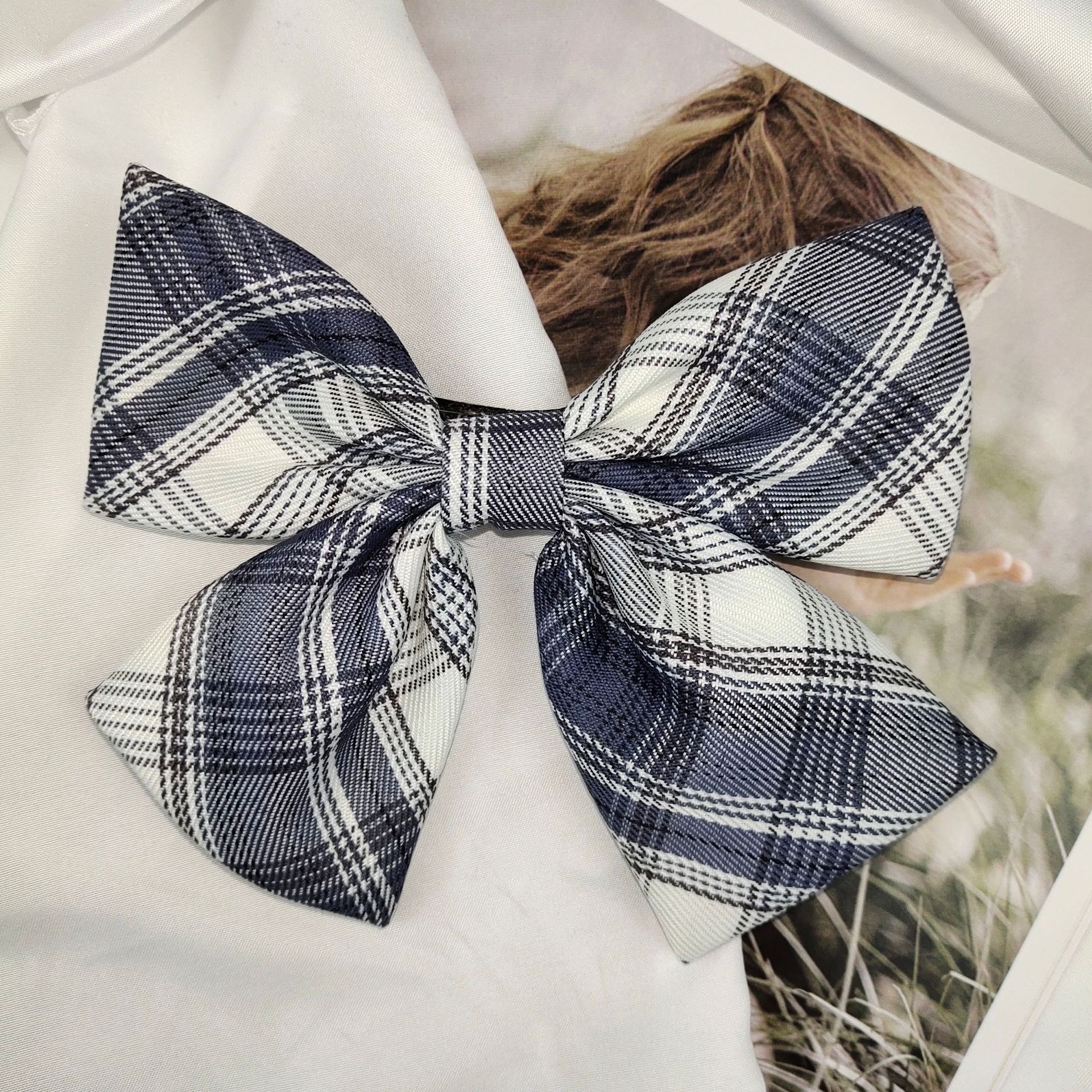 Jk Uniform Plaid Skirt Plaid Bow Hairpin Gentle One Cut Net Red Big Bow Girly Day Hair Tie Headpiece