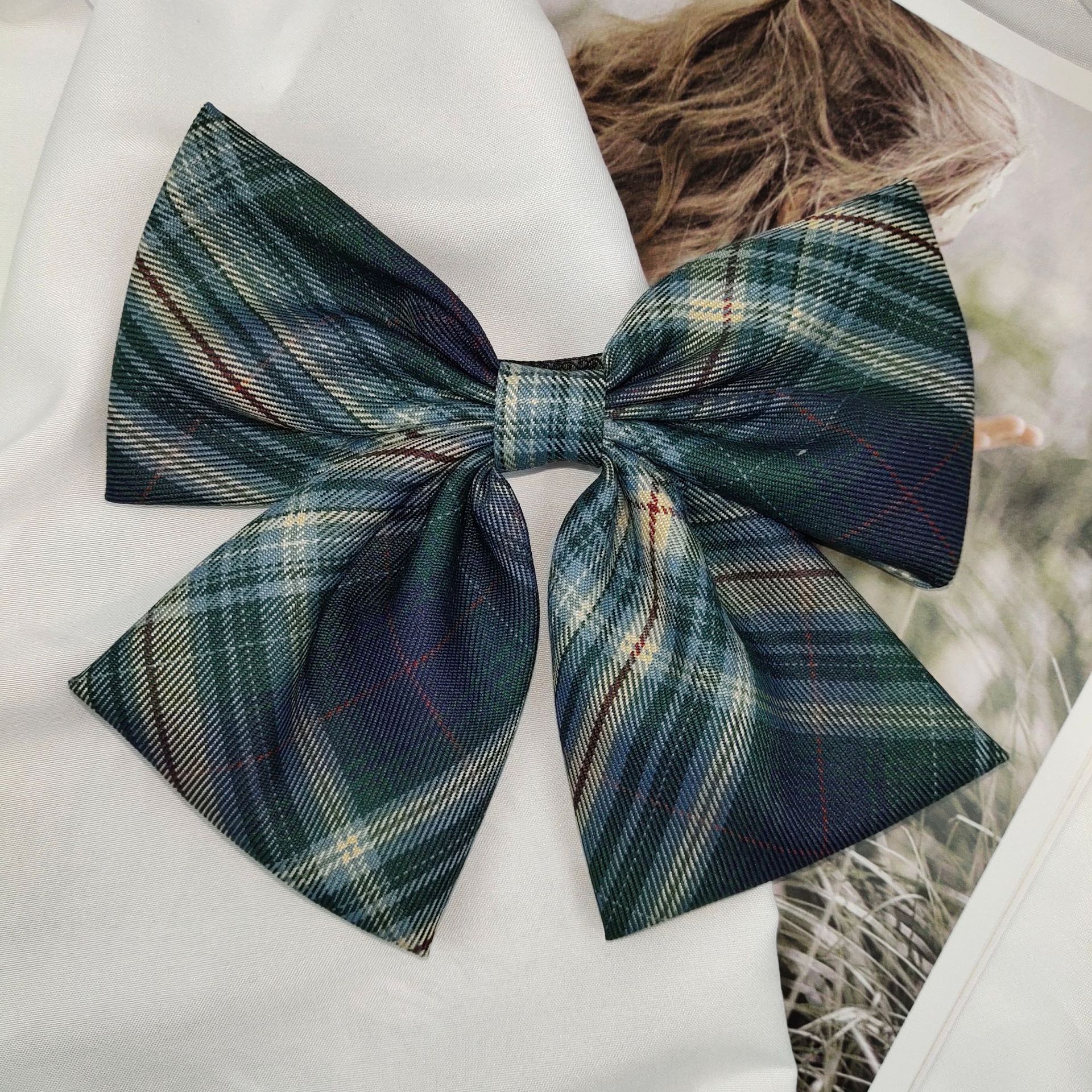 Jk Uniform Plaid Skirt Plaid Bow Hairpin Forest To Letter Internet Celebrity Big Bow Girly Day Hair Tie Headpiece