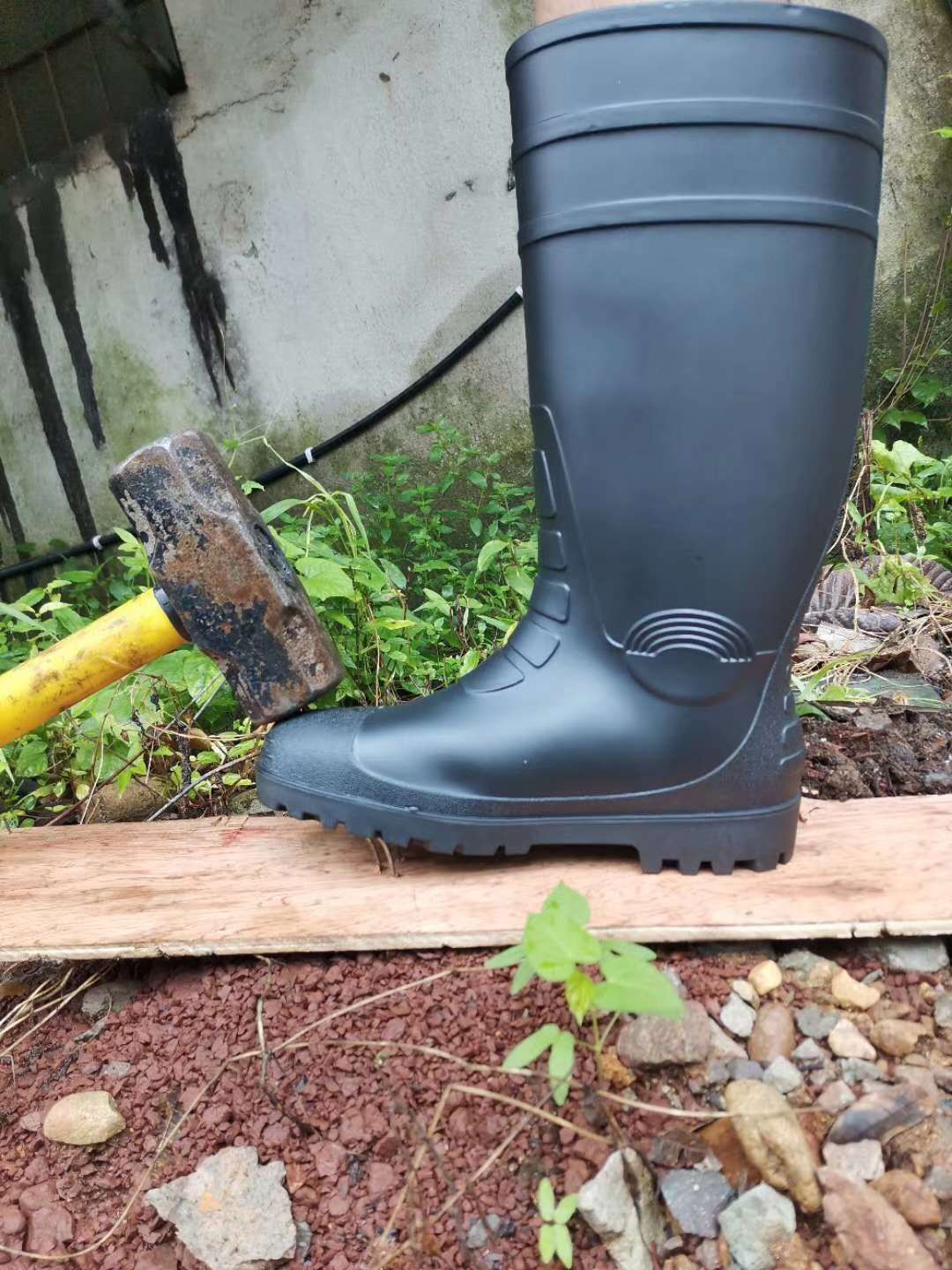 各种钢头钢底防砸耐酸耐碱工地施工防护重工劳保雨靴工人雨鞋详情图5