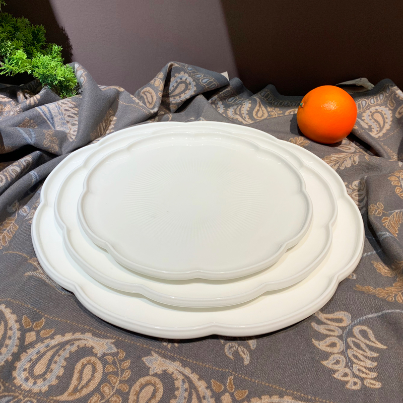 New 10-inch ceramic stir-frying plates for hotel restaurants, 12-inch and 14-inch ceramic round steak Western-style plates Application Scenario