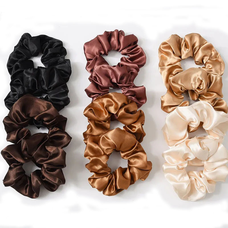 Brown Satin Silk Large Scrunchie Silk Scrunchie Does Not Hurt Hair Application Scenario