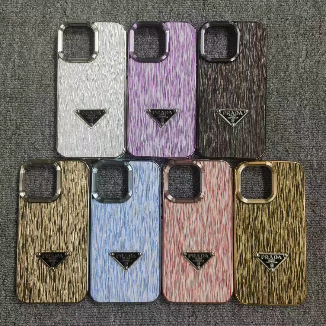 Leather silk textured phone case