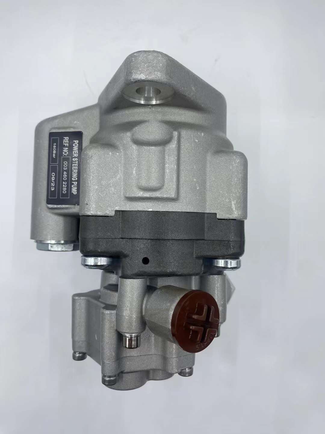 Automobile parts are suitable for Mercedes-Benz hydraulic power steering pump 0034602280 8695955149 Application Scenario