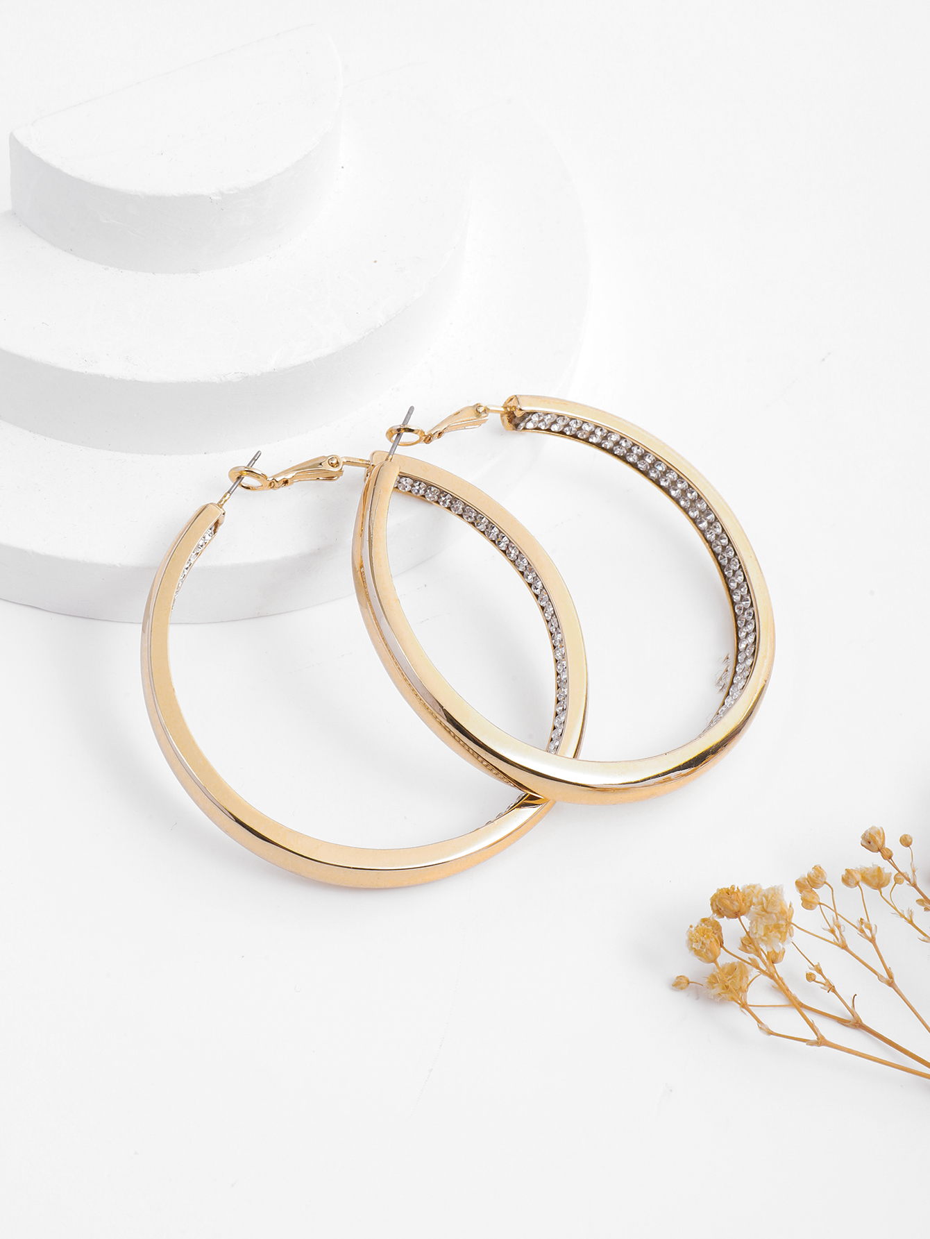 欧美/高级感/夸张个性/圆形/大耳圈白底实物图