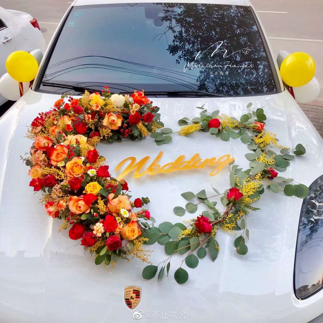 Wedding car flower mud with suction cup, a popular large heart ring wedding car decoration front flower car flower mud suction cup detail image 3