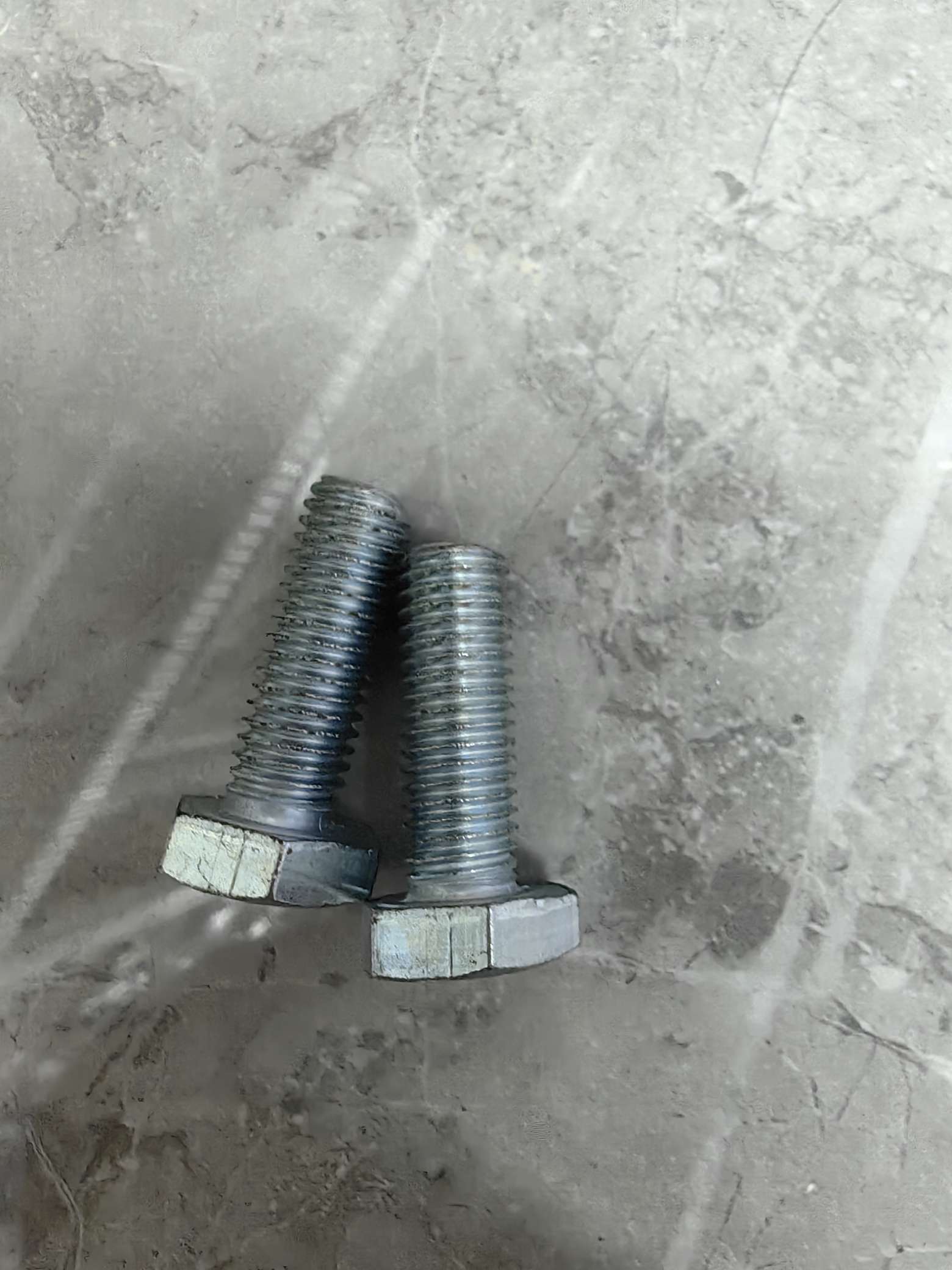 螺丝