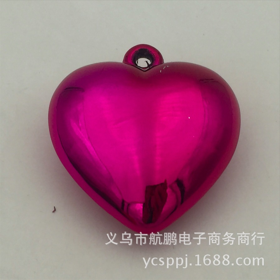 DIY plastic jewelry accessories, silver heart-shaped pendants, single beads, materials, festival accessories wholesale Item Picture