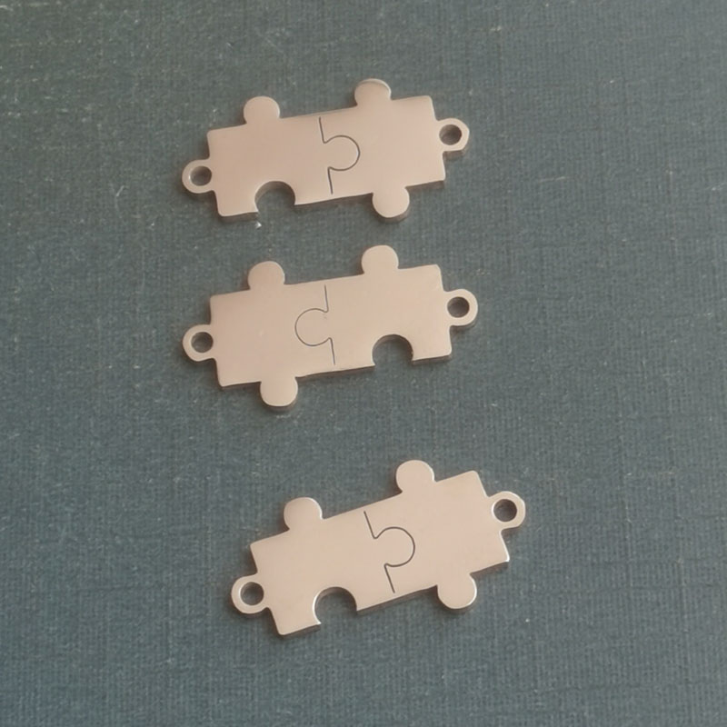 Foreign trade cross-border titanium steel stainless steel couple jigsaw bracelet pendant Stainless steel titanium steel pendant DIY jewelry accessories