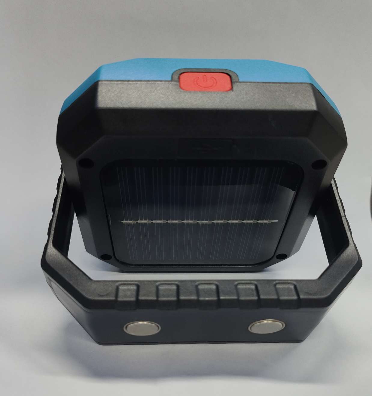 Magnetic Solar Floodlight Application Scenario