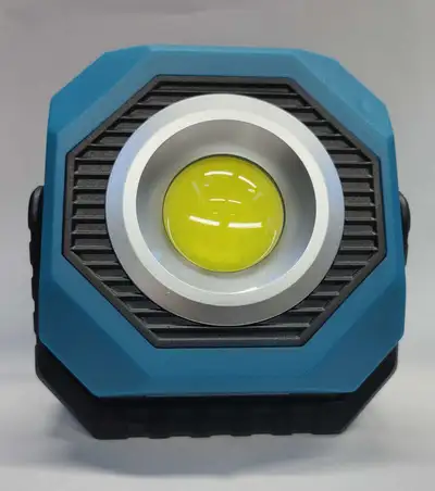 Magnetic Solar Floodlight