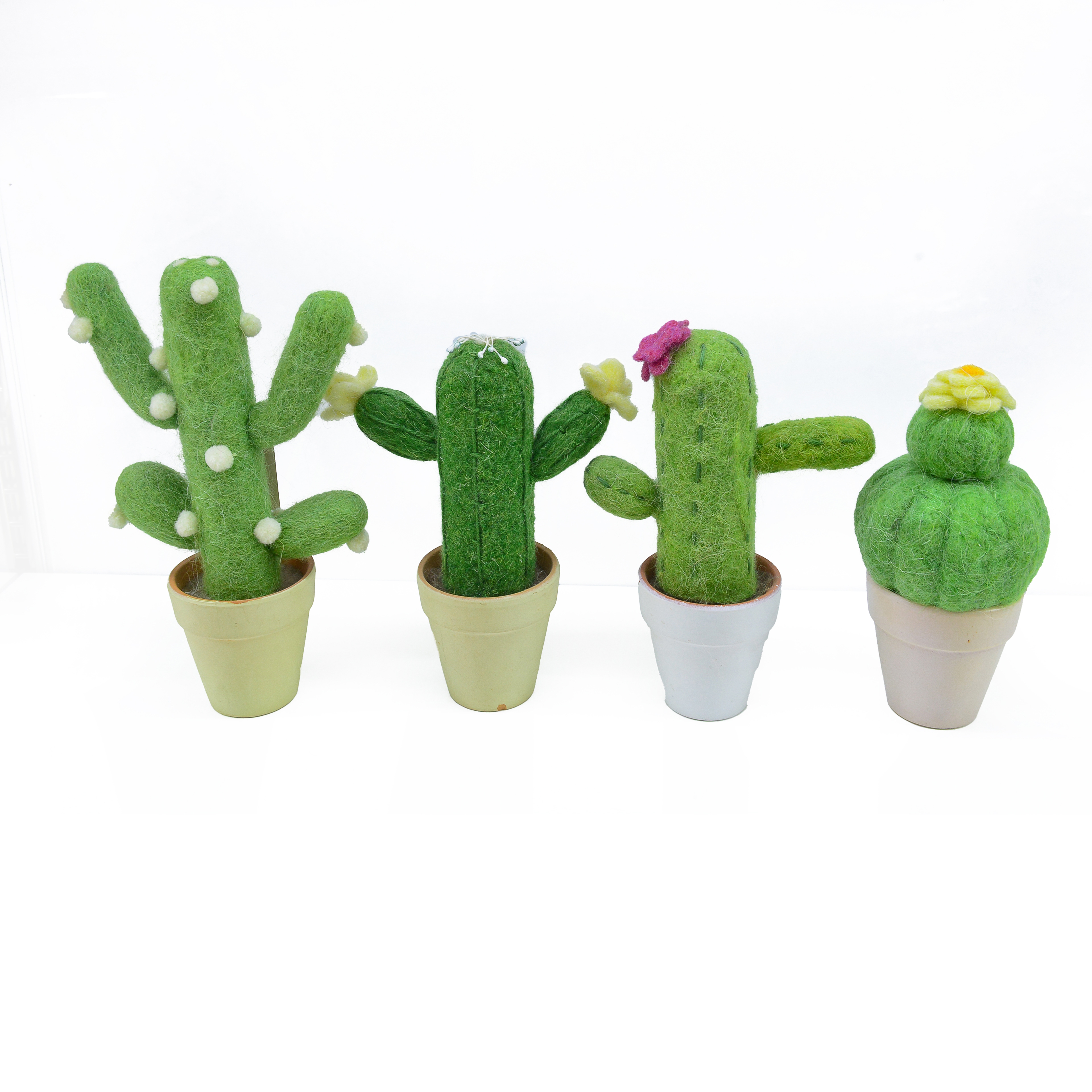 Cross-border New Product, Poke Poke Fun Handmade diy Wool Felt Set, Cute Cactus Succulent potted Plant Gift Ornament (Price negotiable, purely handmade)