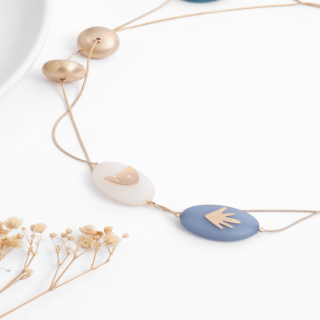 European and American light luxury, fashionable, simple and elegant, double-layer alloy splicing, personalized, trendy and versatile women's necklace Specification image