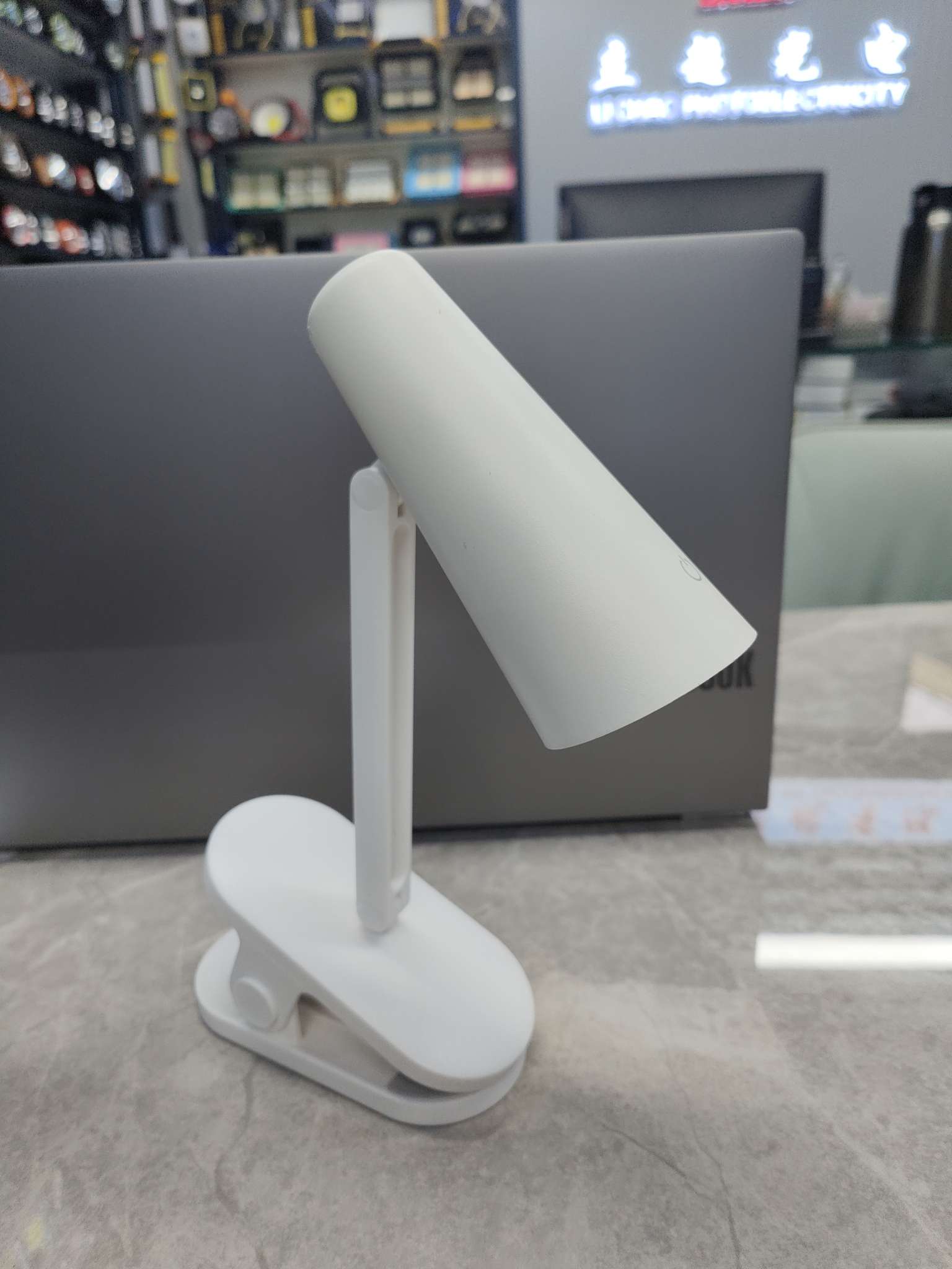 Simple Touch Table Lamp details Picture