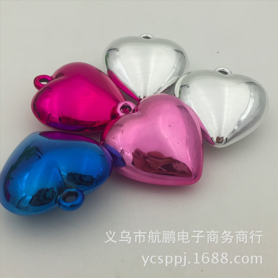 DIY plastic jewelry accessories, silver heart-shaped pendants, single beads, materials, festival accessories wholesale Specification image