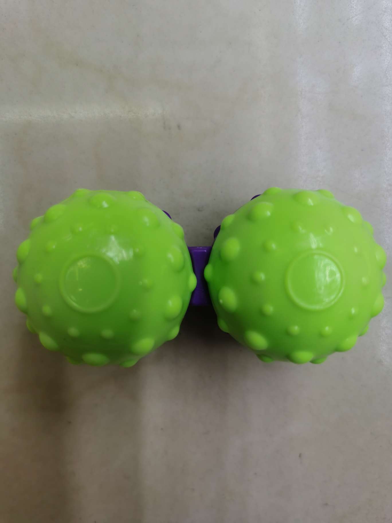 Explosive 3D Gravity Turnip Knife Massage Turnip Ball Turnip Gun full figure