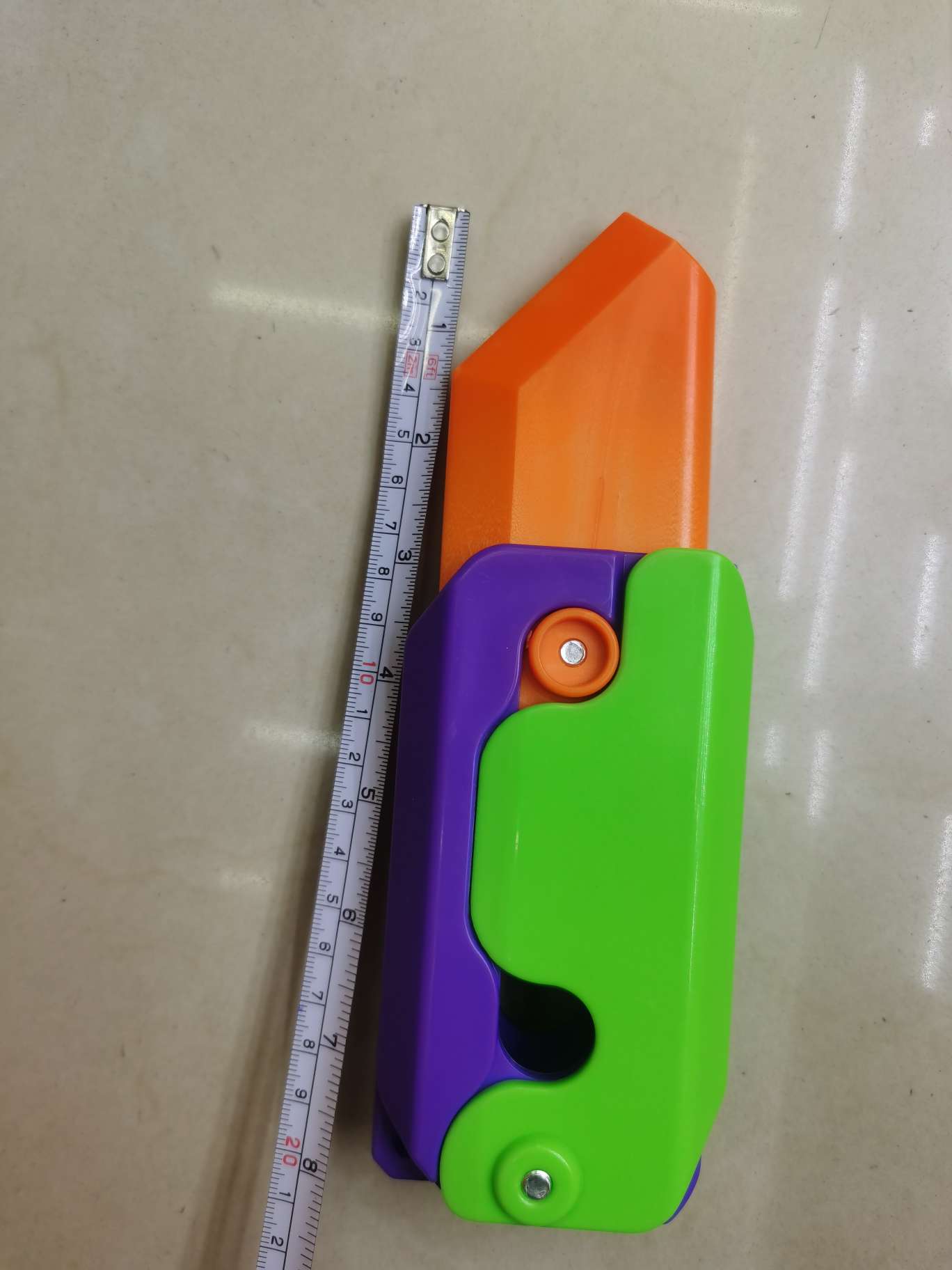20Cm 3D Gravity Radish Knife Radish Ball Radish Gun Burst A Popular Toy details Picture