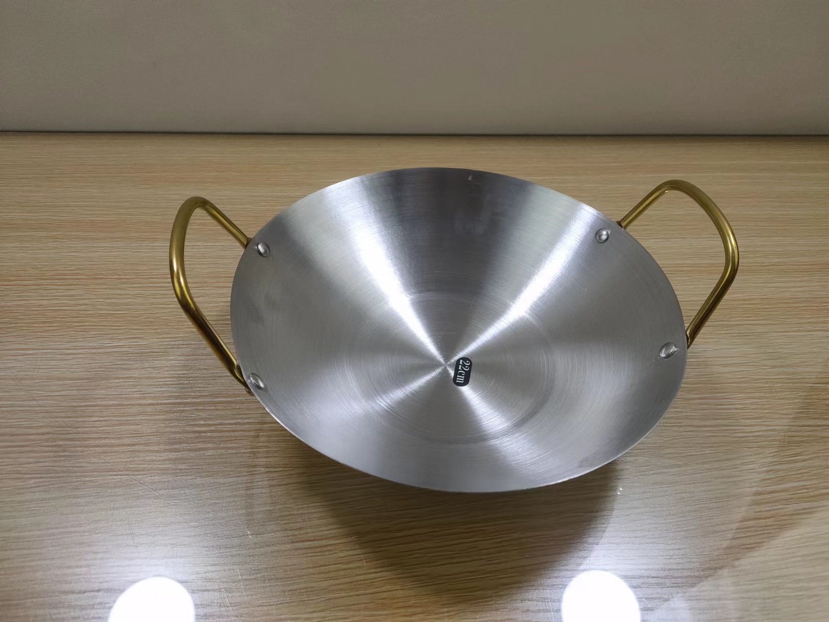 DF99722 stainless steel thickened dry pot, golden ear, bar pot, stir-frying pot, small hot pot, alcohol stove, pot and basin, round-bottom fragrant pot and basin, kitchen and hotel supplies, DF trading house details Picture
