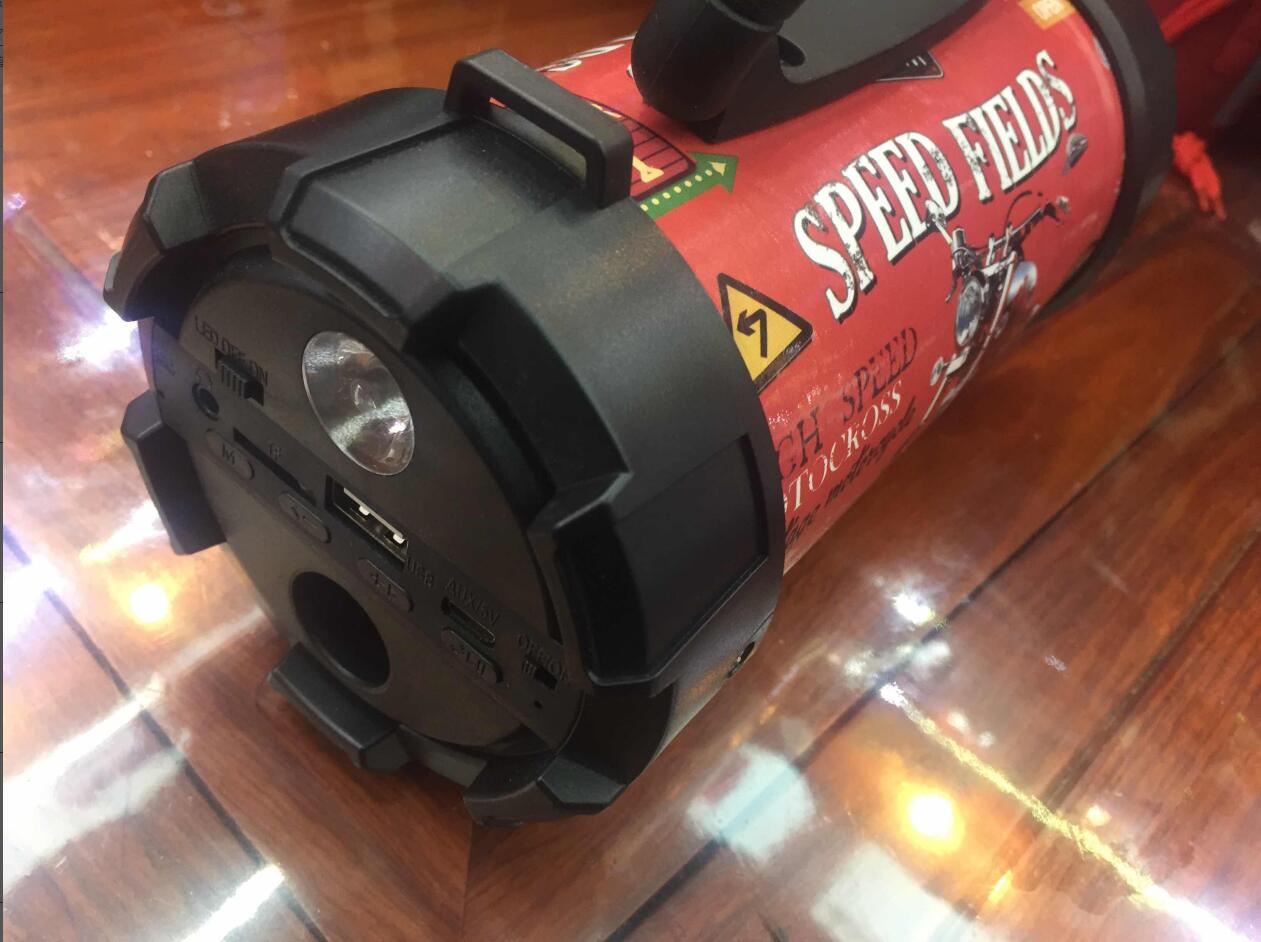 蓝牙音箱实物图