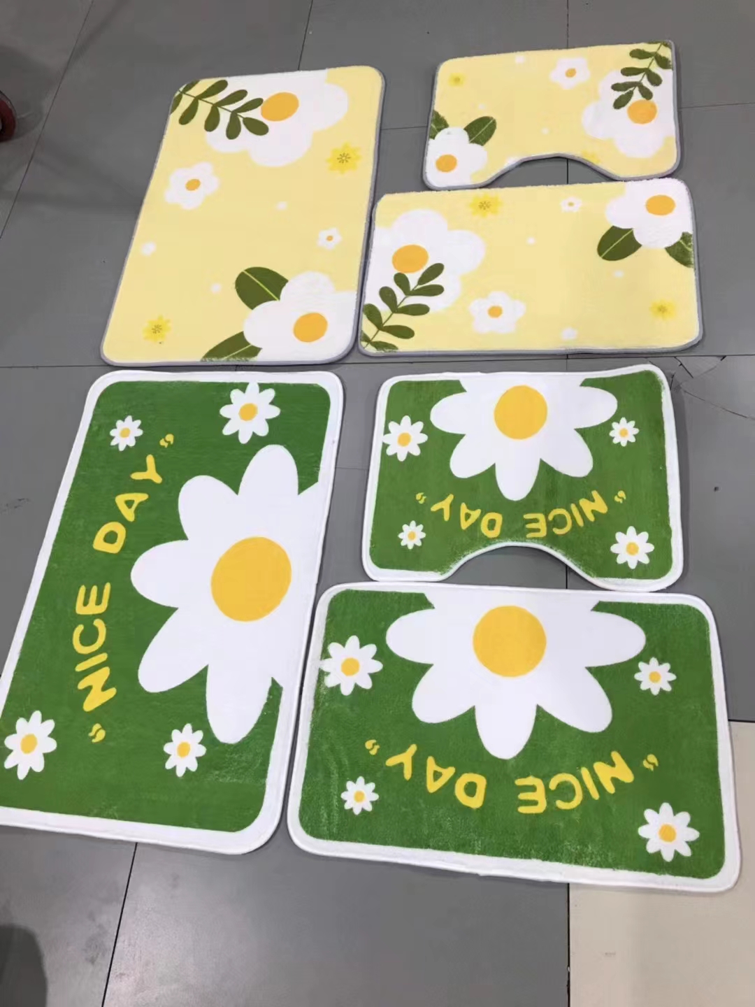 Imitation cashmere printed toilet set, bathroom 3-piece set, floor mat, carpet, anti-slip mat, household bathroom anti-slip mat, with multiple patterns, good product quality, size 50*80CM series details Picture