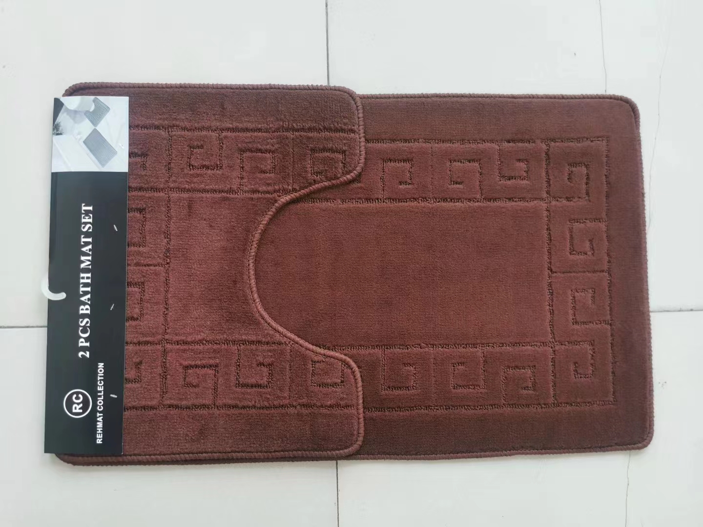 The bottom material of the 2-piece set of polypropylene jacquard floor mat and toilet is TPR, and the fabric is the 50*80Cm series of polypropylene. It is a non-slip combination floor mat made of polyester jacquard Item Picture