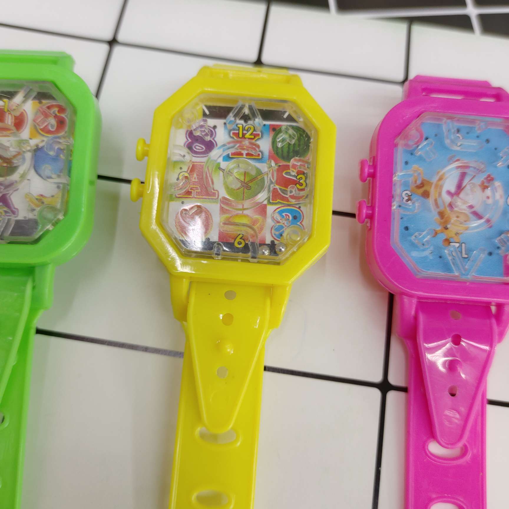 配件/赠品/迷宫手表细节图