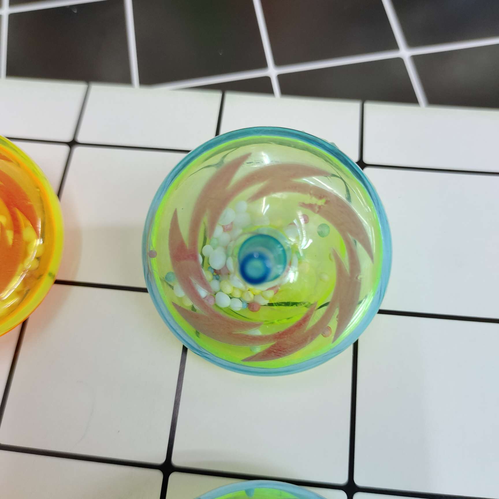 配件/赠品/陀螺地转细节图