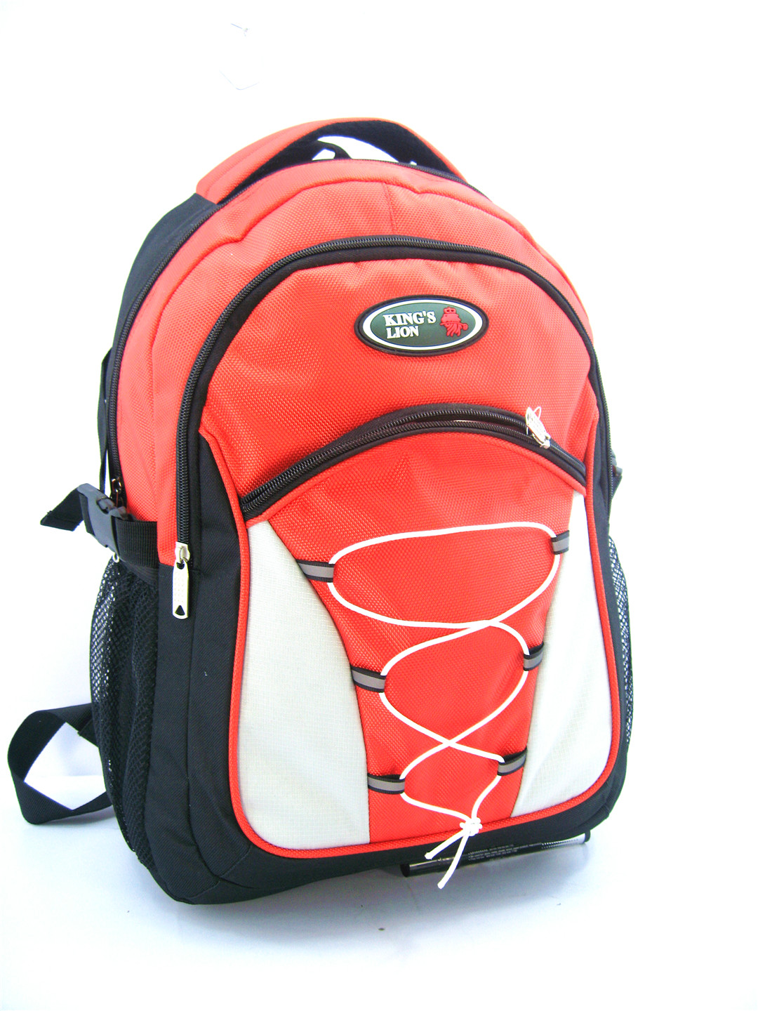 bp613 Backpack 18 in urban setting