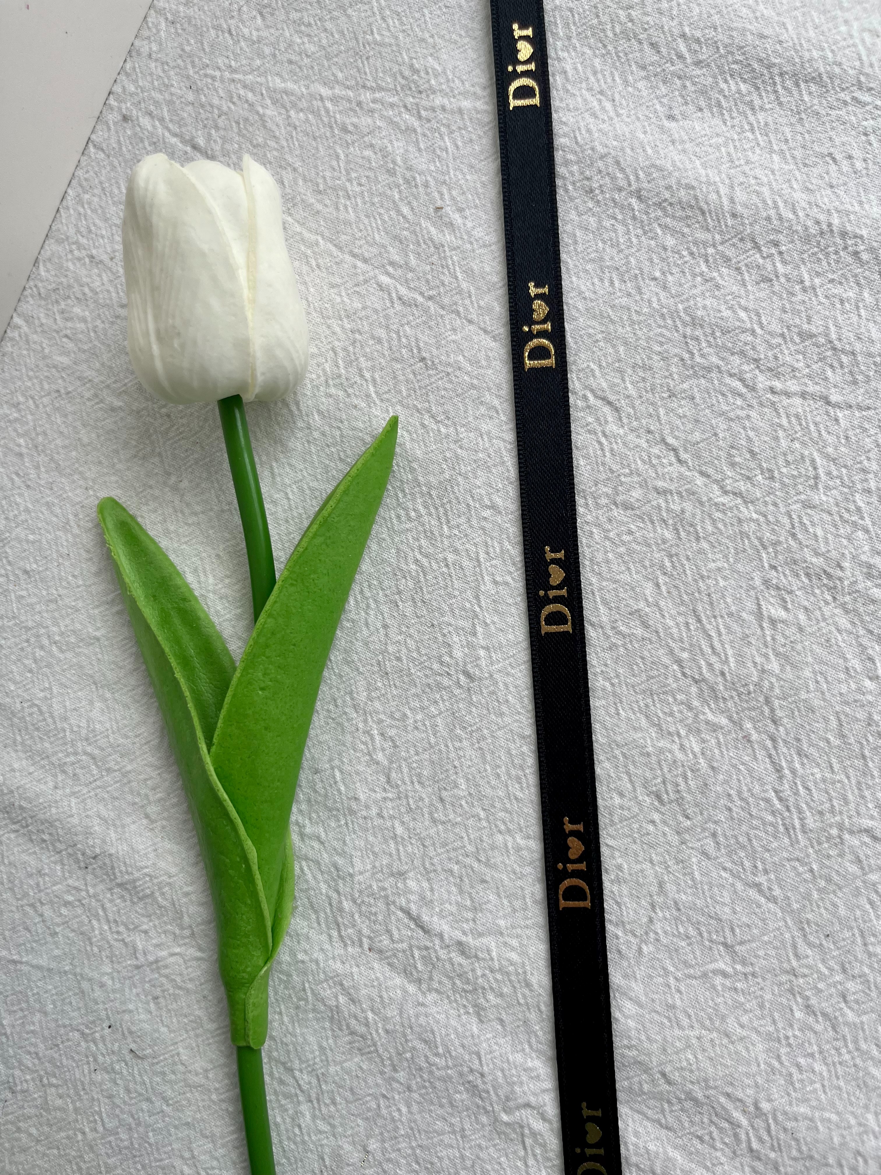 Jianjian Fashion's new gold-embossed printed polyester-cotton belt is a versatile and fashionable accessory Application Scenario