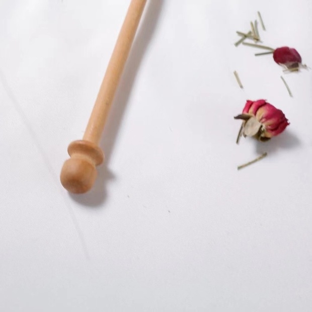 Yiwu Good Goods Birch Honey Stick Kitchen Creative Honey Stick Jam Milk Tea Stirring Stick Application Scenario