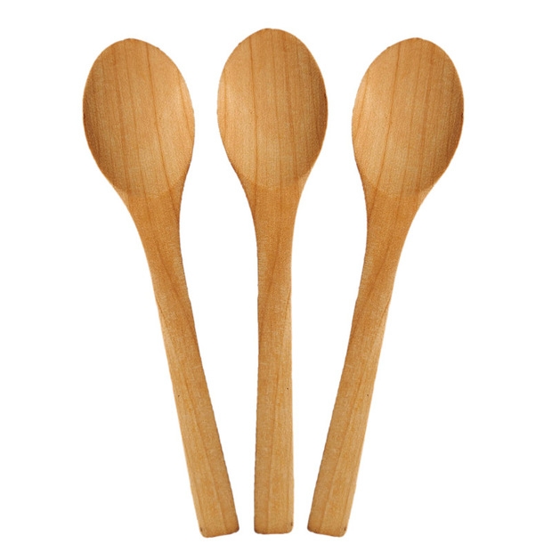 Yiwu Good Goods Wooden Spoon Wholesale Japanese Small Spoon Dessert Honey Spoon Small Solid Wood Gift Wooden Spoon Application Scenario