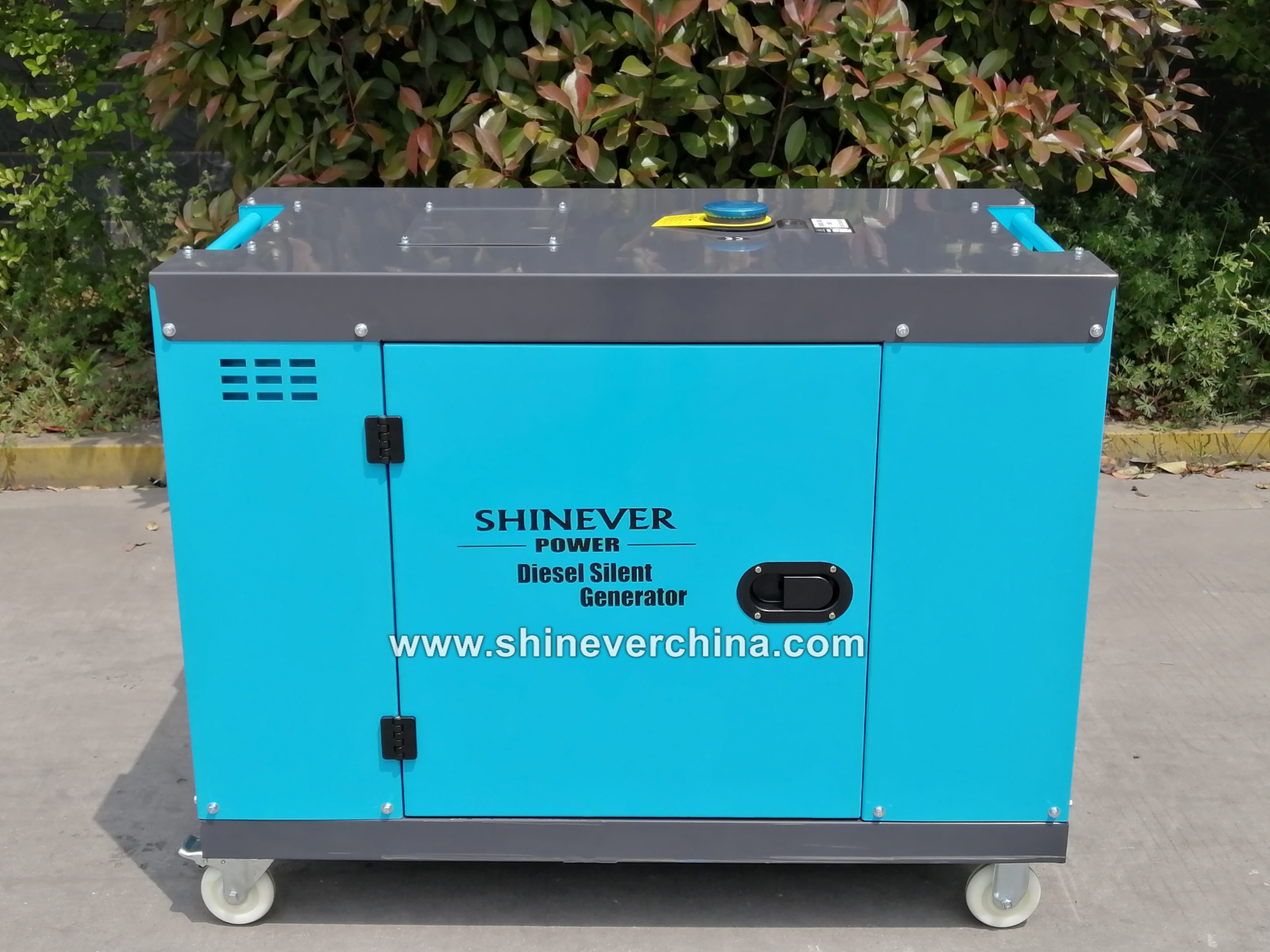 Shinever 低噪音款柴油发电机 diesel generator 8KW/10KVA YG8000LN细节图