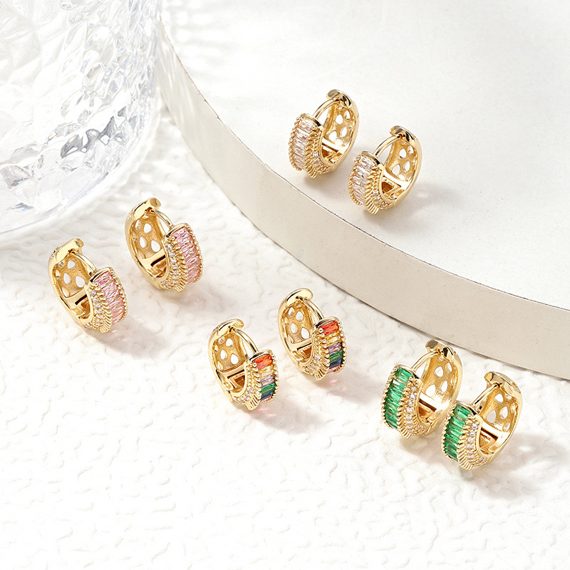 Zircon ear buckles, feminine, niche and light luxury earrings and accessories, European and American ear studs, personalized wholesale factory direct sales detail image 6