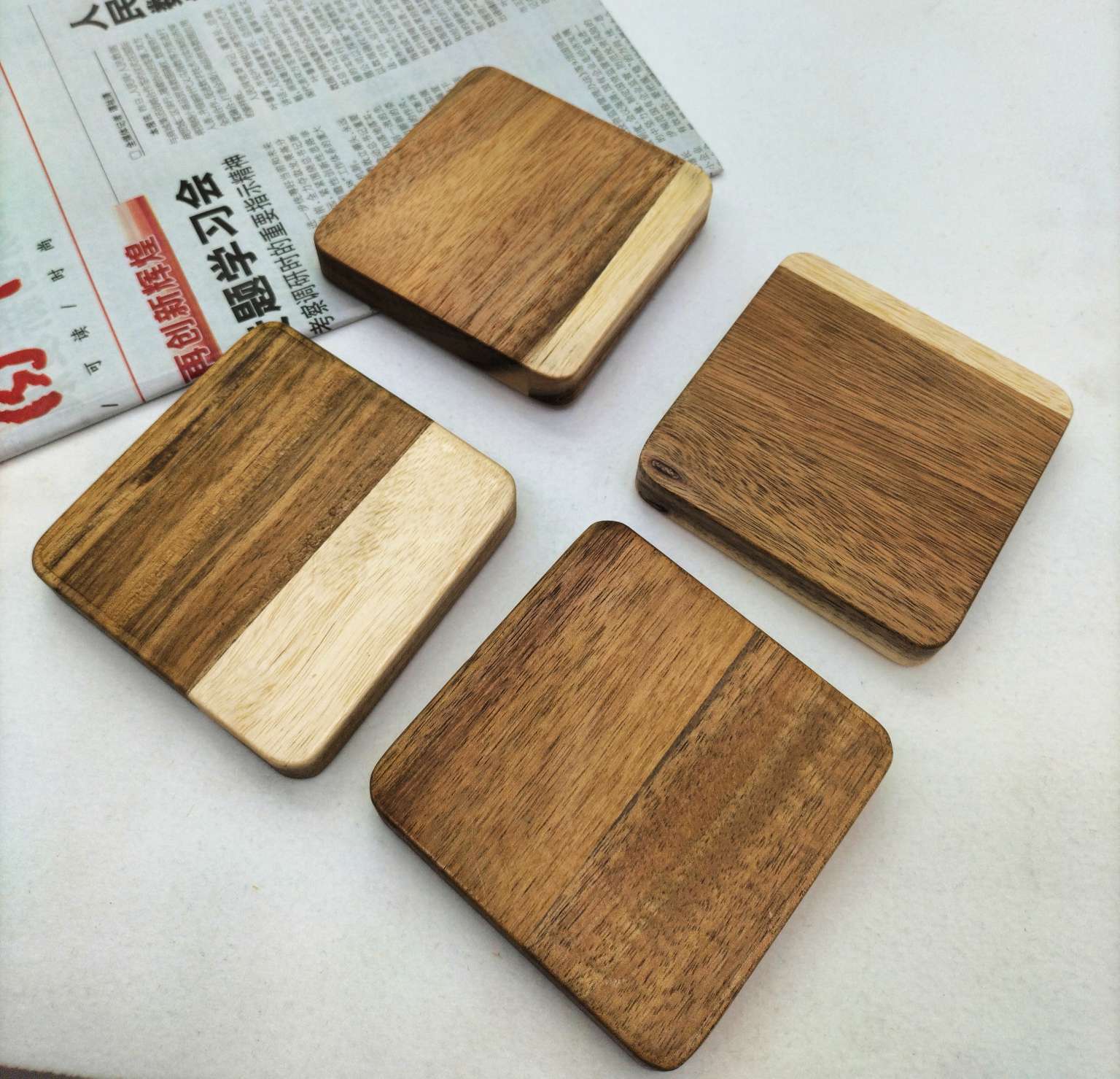 Yiwu quality square acacia wood coasters, heat-resistant and heat-insulating pads, household wooden cup holders, retro tea MATS, coffee cups and water coasters pic 3