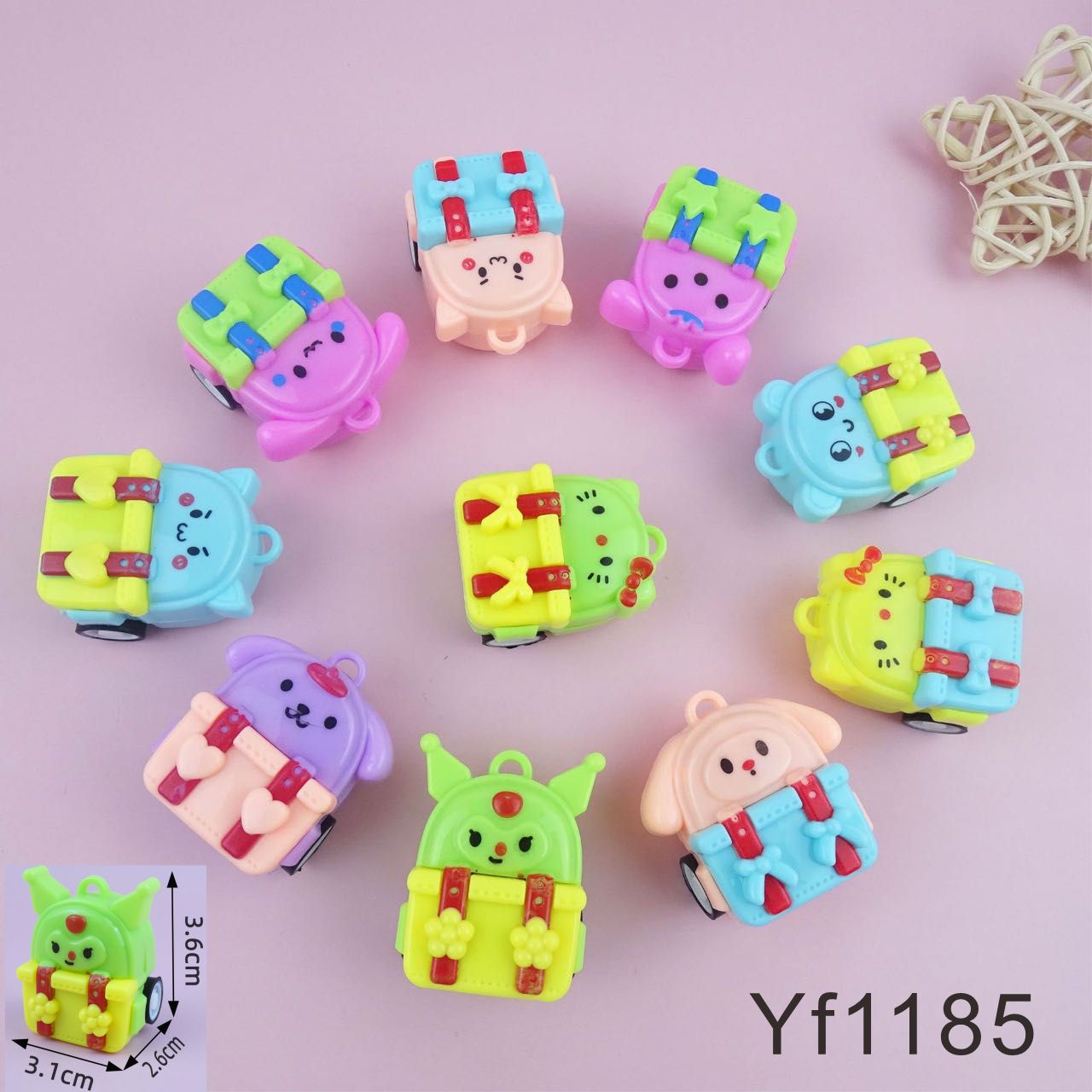 Colorful mini schoolbags, rebound bikes, fun gashapon toys, and gifts for kindergarten children's activities